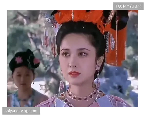 朱琳背个包比我半年工资都贵，我笑不出来